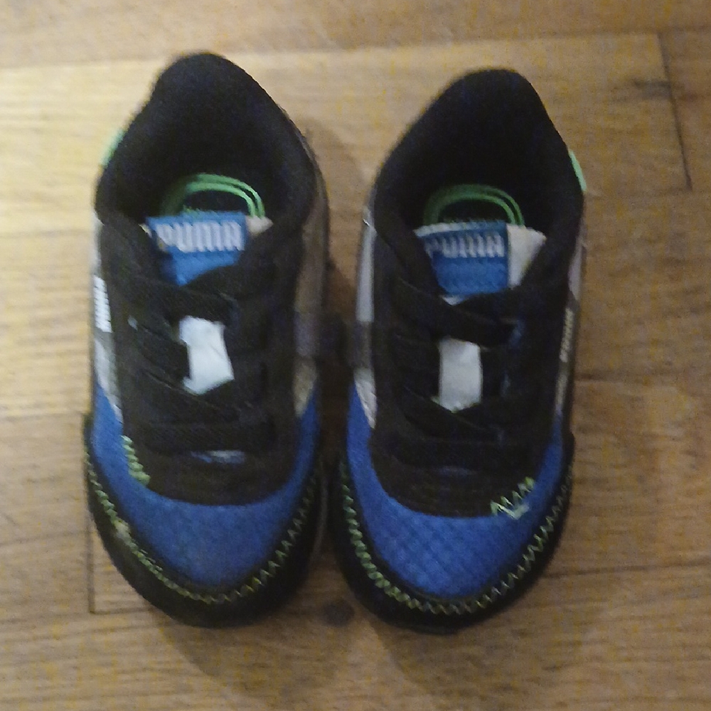 Puma Black and Blue Athletic Sneakers, 4C